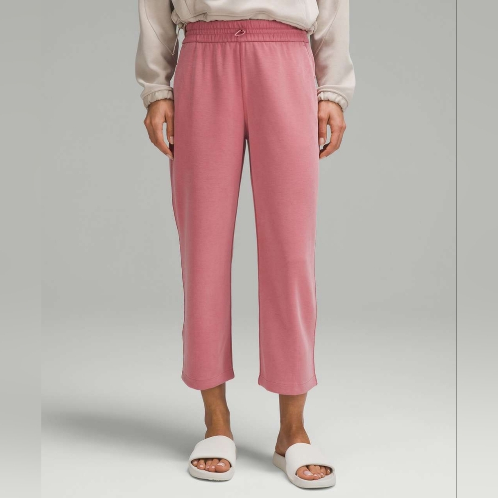 Lululemon Softstreme High-Rise Straight-Leg Cropped Pant Brier Rose